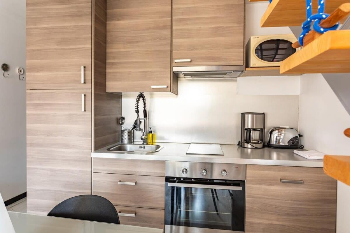Le Capucin - Petit Duplex Avec Place De Parking Dinard Exterior photo
