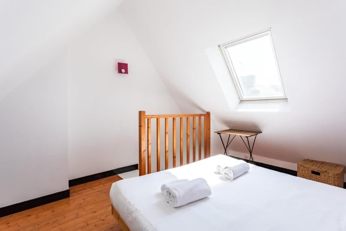 Le Capucin - Petit Duplex Avec Place De Parking Dinard Exterior photo