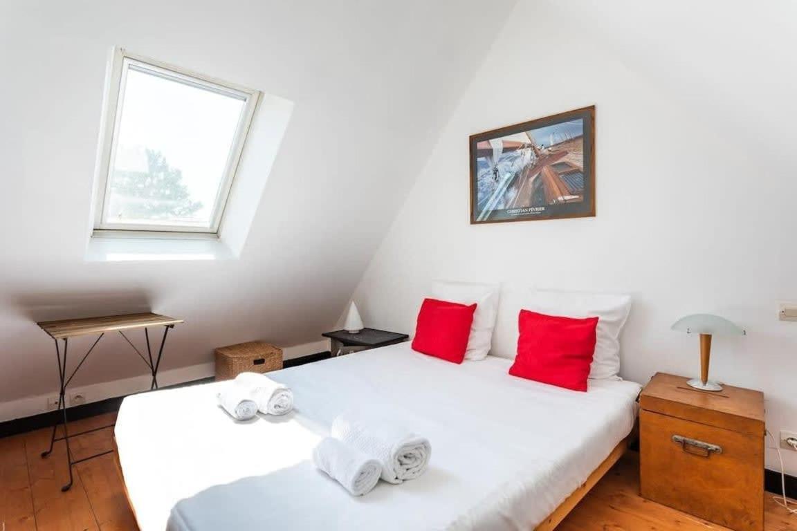 Le Capucin - Petit Duplex Avec Place De Parking Dinard Exterior photo